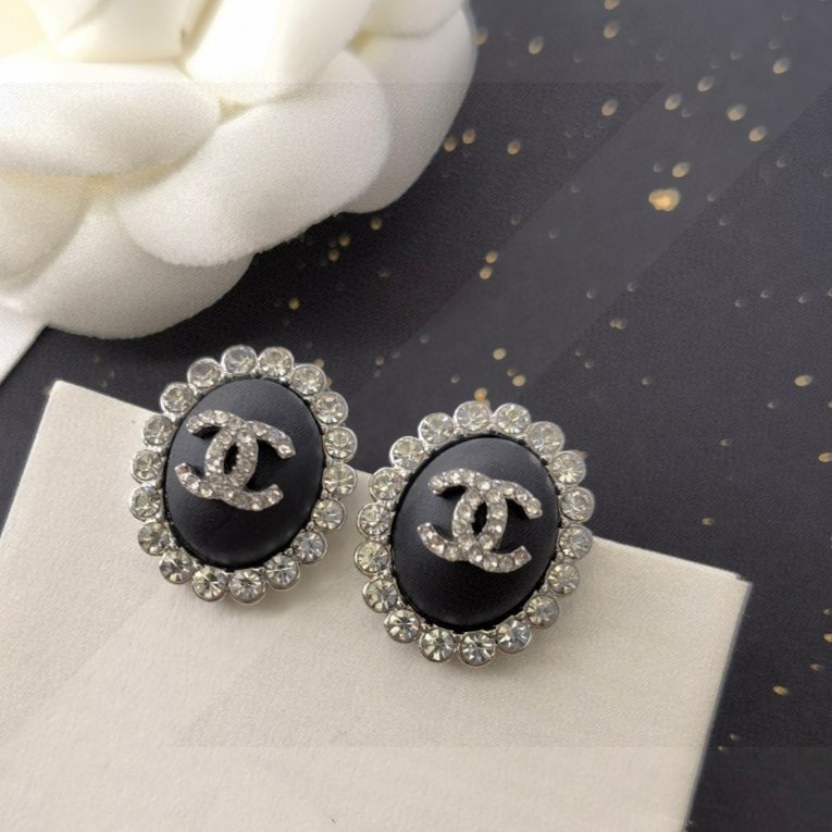 Chanel earing 1lyx357